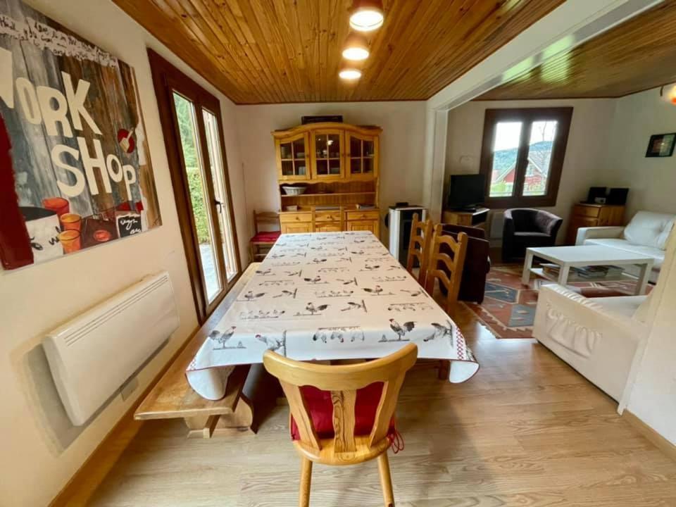 Le Bois Joli Chalet 4 Etoiles Cledicihome Cadre Paisible En Lisiere De Foret 제라르메르 객실 사진